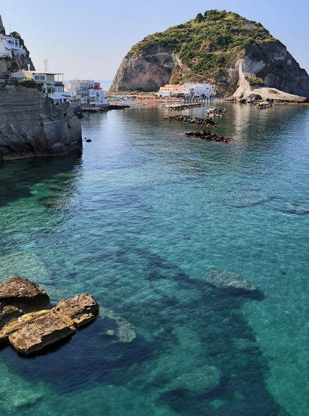 Ischia - Sailing in the Tyrrhenian Sea  | YACHTICO.com