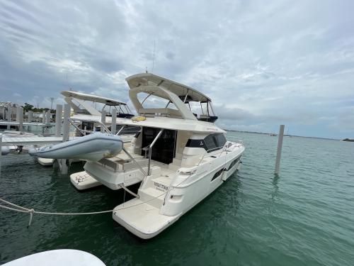 Catamaran Aquila 44 for rent in Marsh Harbour City