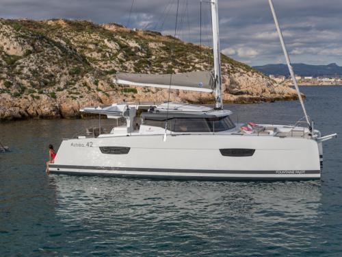 Cat Astrea 42 for rent in Cogolin
