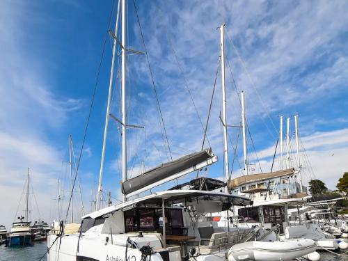 Catamaran Astrea 42 for rent in Marina Solila