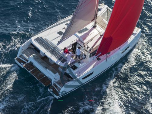 Katamaran Astrea 42 chartern in Lefkas