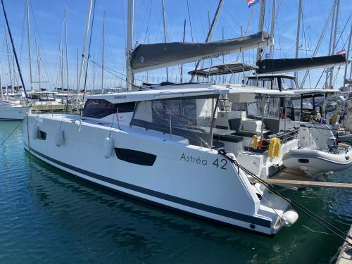 Cat Astrea 42 for rent in Sukosan Bibinje