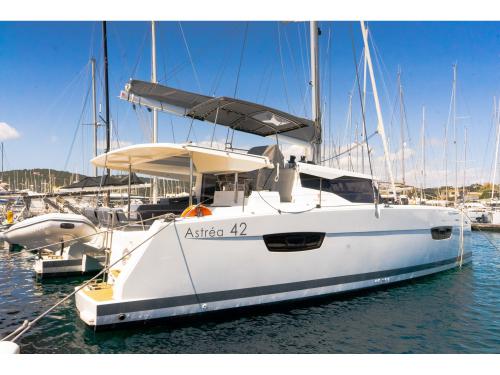 Catamaran Astrea 42 for hire in Preveza
