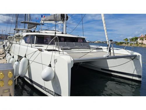 Cat Astrea 42 for hire in Seget