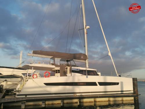 Cat Aura 51 available for charter in Cannigione