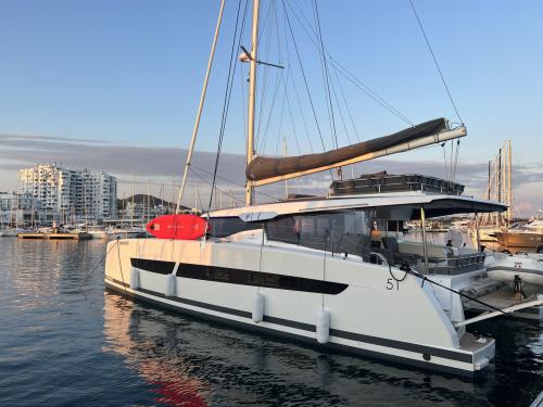 Katamaran Aura 51 Yachtcharter in Sant Antoni de Portmany