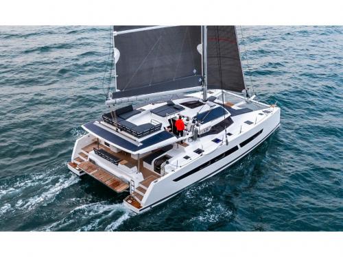 Katamaran Aura 51 Yachtcharter in Lavrio