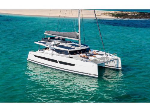 Catamaran Aura 51 for rent in Lefkas