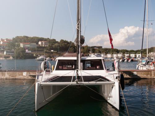 Cat Aventura 34 for charter in Sibenik