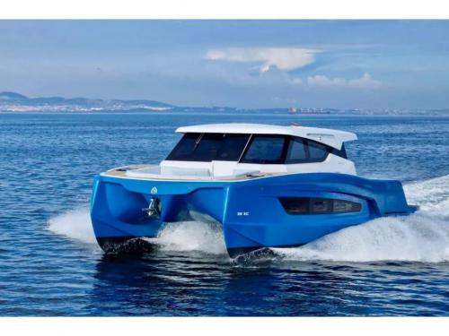 Cat Aventura 38 SC for rent in Cogolin