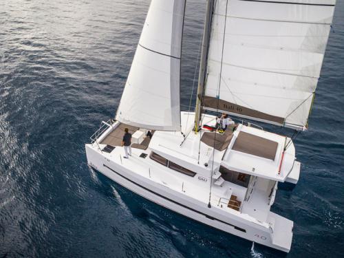 Catamaran Bali 4.0 for charter in Palma