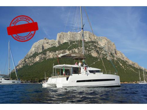 Cat Bali 4.1 for hire in Cannigione