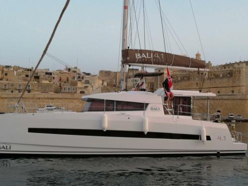Cat Bali 4.1 for hire in Birgu