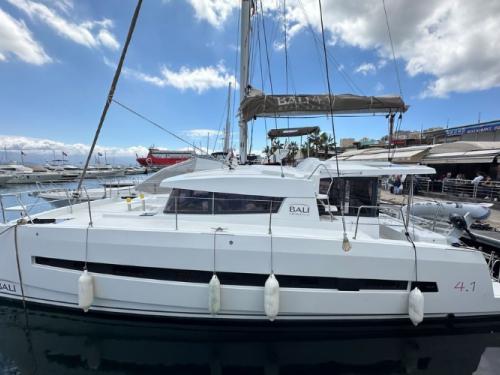 Cat Bali 4.1 for charter in Ajaccio