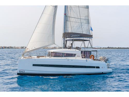 Cat Bali 4.1 for hire in Kos City