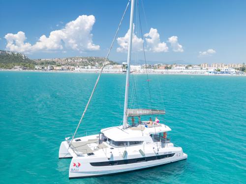 Catamaran Bali 4.2 available for charter in Cagliari