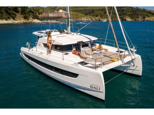Katamaran Bali 4.2 Yachtcharter in Sant Antoni de Portmany