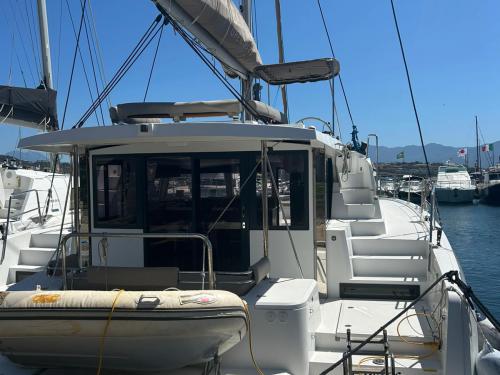 Cat Bali 4.2 for charter in Hyeres Harbour