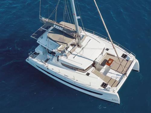 Cat Bali 4.2 for hire in Alimos Marina Kalamaki