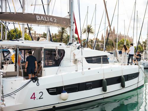 Catamaran Bali 4.2 for charter in Ibiza Town