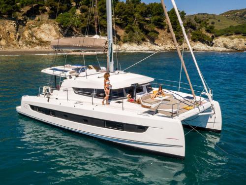 Cat Bali 4.2 available for charter in Athens