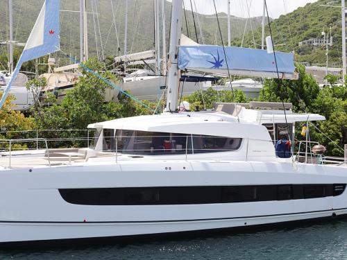 Cat Bali 4.2 for charter in Maya Cove