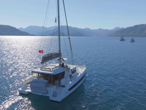Cat Bali 4.2 available for charter in Albatros Marina