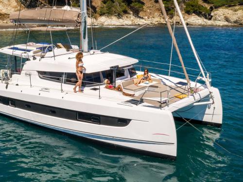 Cat Bali 4.2 for hire in Lavrio