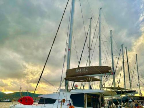 Katamaran Bali 4.2 Yachtcharter in Yachthafen Volos