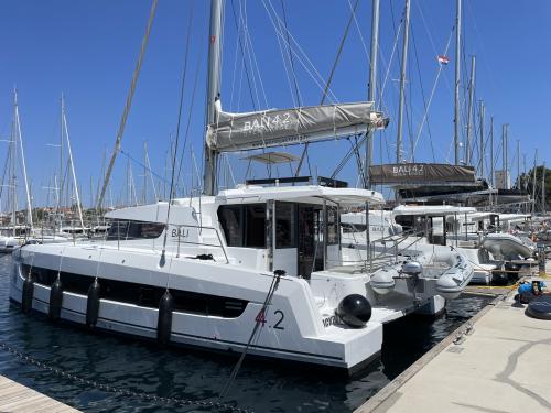 Cat Bali 4.2 available for charter in Marina Mandalina