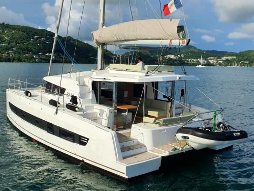 Cat Bali 4.2 available for charter in Marina Le Marin