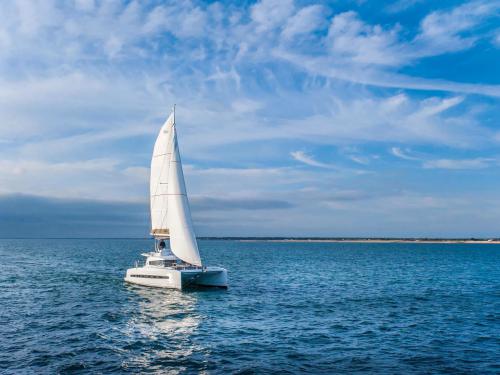 Cat Bali 4.3 available for charter in Messina