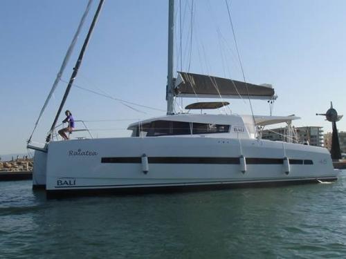 Catamaran Bali 4.5 for rent in Road Town