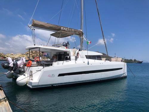 Kat Bali 4.5 Yachtcharter in Nanny Cay Town