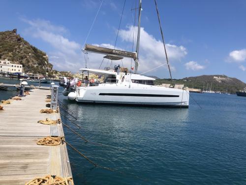 Katamaran Bali 4.5 Yachtcharter in Messina