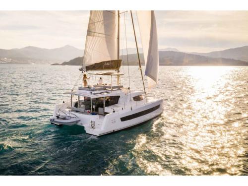 Cat Bali 4.6 for charter in Cannigione Marina