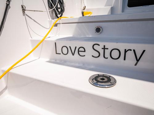 Cat Bali 4.6 available for charter in Pirovac