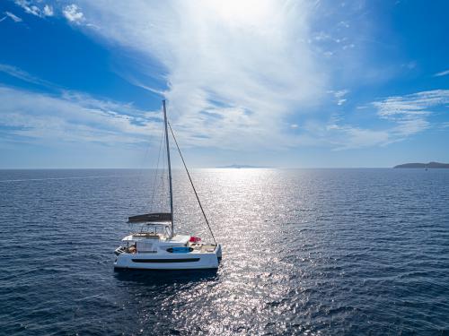 Cat Bali 4.6 for charter in Port Lavrio