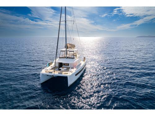 Catamaran Bali 4.6 for charter in Lavrio
