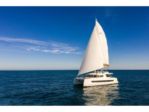 Katamaran Bali 4.6 Yachtcharter in Athen