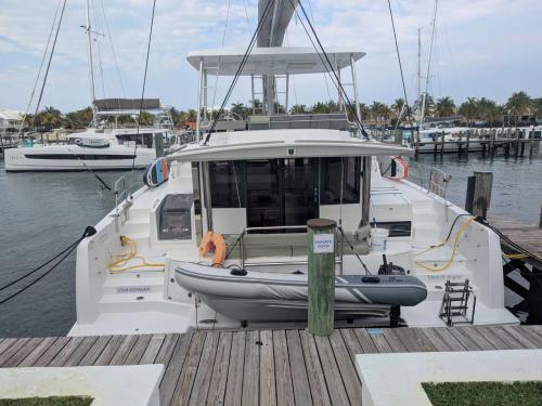 Catamaran Bali 4.6 for charter in Palm Cay Marina