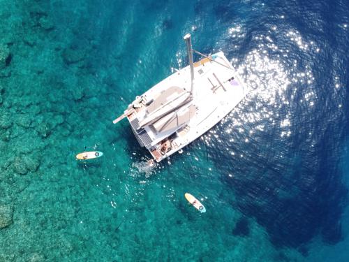 Kat Bali 4.8 Yachtcharter in Marina Lefkas