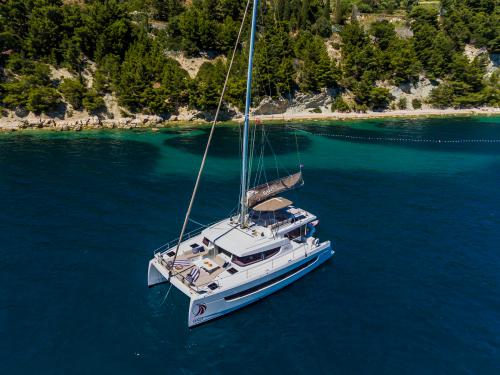 Cat Bali 4.8 available for charter in Marina Kornati