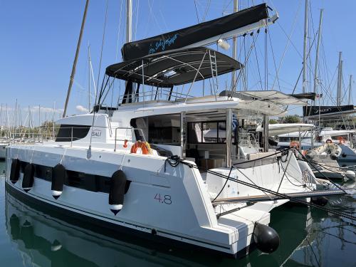 Cat Bali 4.8 for hire in Athens