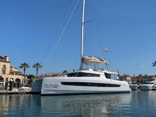 Kat Bali 5.4 Yachtcharter in Olbia