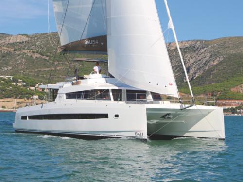 Cat Bali 5.4 available for charter in Sitges