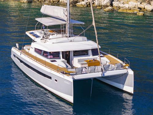 Catamaran Bali 5.4 available for charter in Kastel Gomilica