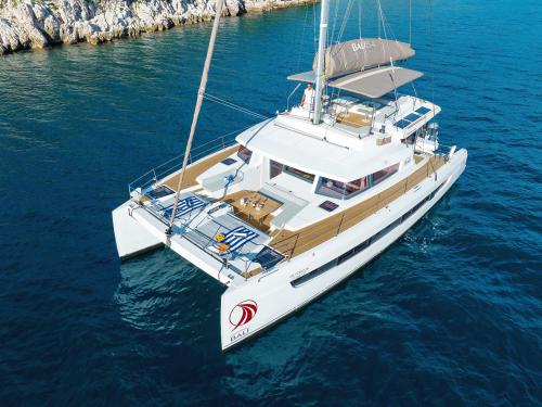 Catamaran Bali 5.4 for rent in Komolac