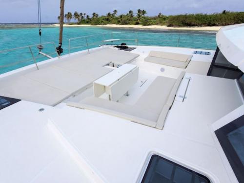 Katamaran Bali 5.4 chartern in La Paz