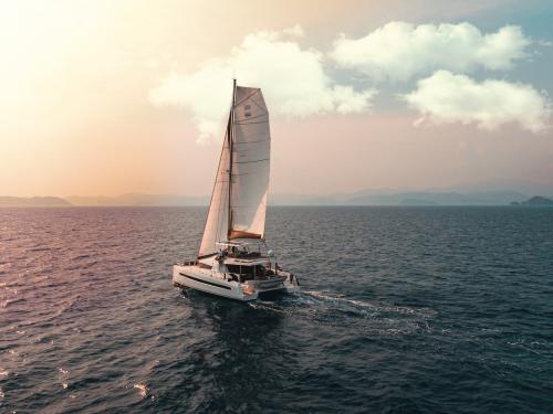 Kat Bali 5.4 chartern in Nanny Cay Town